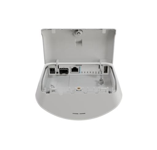 MikroTik - L22UGS-5HaxD2HaxD-15S MantBox ax15s, 1puerto GB, doble banda 2.4 y 5.8 ghz,1 SFP